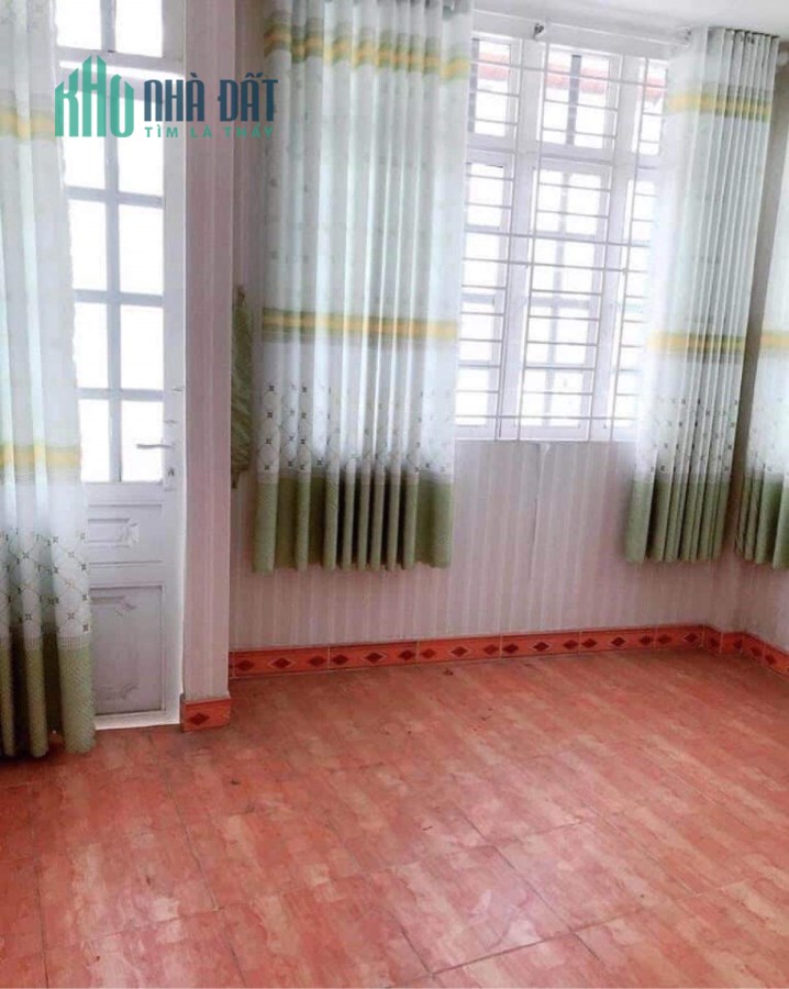 Chính chủ bán nhà 1.85 tỷ tại Đoàn Văn Bơ, Phường 16, Quận 4, 3 tầng, 17m2