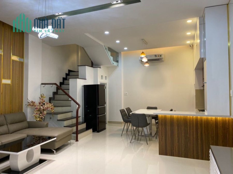 Bán nhà HXH Lê Quang Định 4x15m 3 lầu, chỉ 7 tỷ