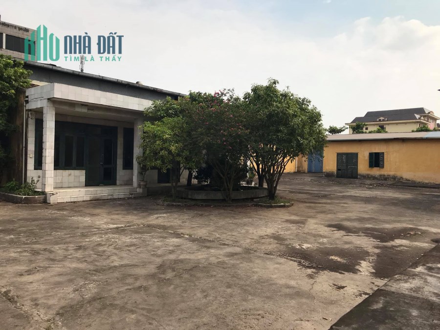 Bán gấp nhà máy tại phố Vũ Xuân Thiều-Long Biên cạnh Vinhom Riversai, diện tích đất là 16000m2.
