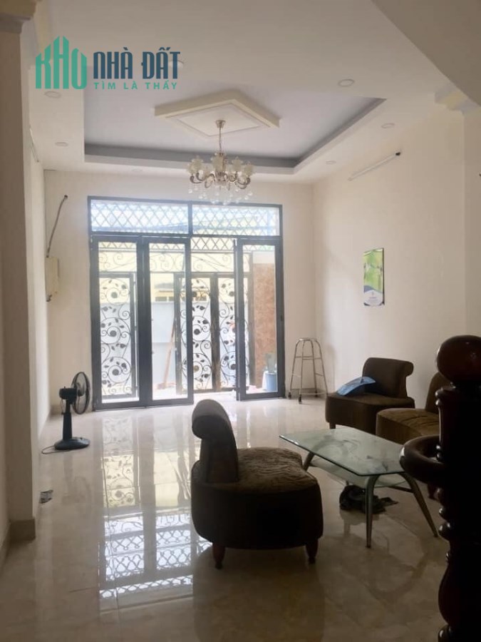 Bán nhà Nguyễn Thị Minh Khai QUẬN 3, HẺM XE TẢI 45m2 giá 8 tỉ 5 – 0908467900