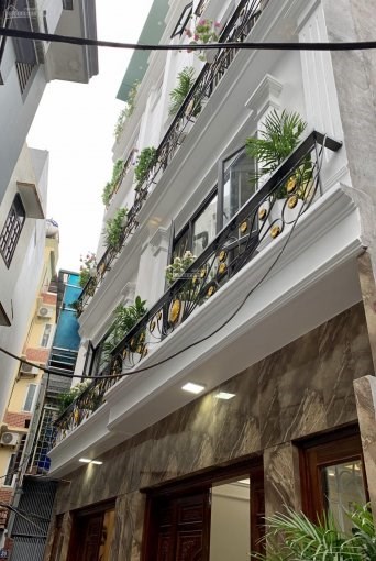 Chính chủ cần bán nhà Phố Pháo Đài Láng,Nguyễn Chí Thanh dt 35 m x 5 t mới 3.9 tỷ