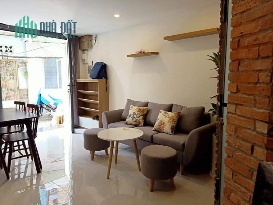 Nhà mới đẹp lung linh, 4 tầng tặng nội thất sang trọng ngay Quận 10,  giá chỉ 4.2 tỉ
