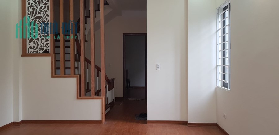Bán nhà Xuân Đỉnh, DT 35m2 x 5T, ở ngay, giá chỉ 2.9 tỷ.