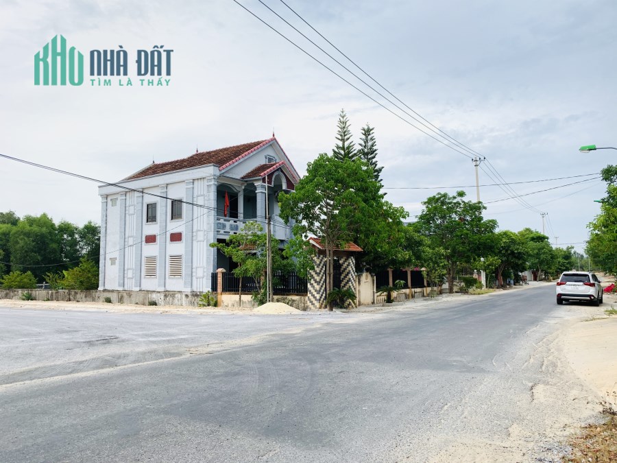 Nhà phố , biệt thự nghĩ dưỡng - Đô thị khép kín ven biển Dinh Mười III