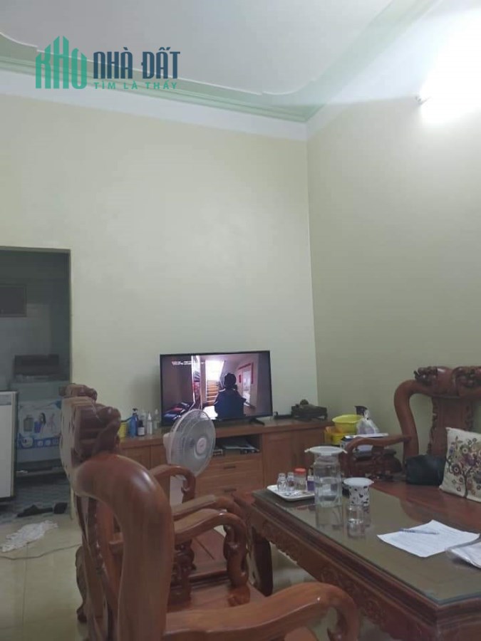 Nhỏ xinh yêu ngay, Phú Viên, lô góc 2 thoáng, ngõ thông, 32m2, 3T, MT 8m, 1.8 tỷ