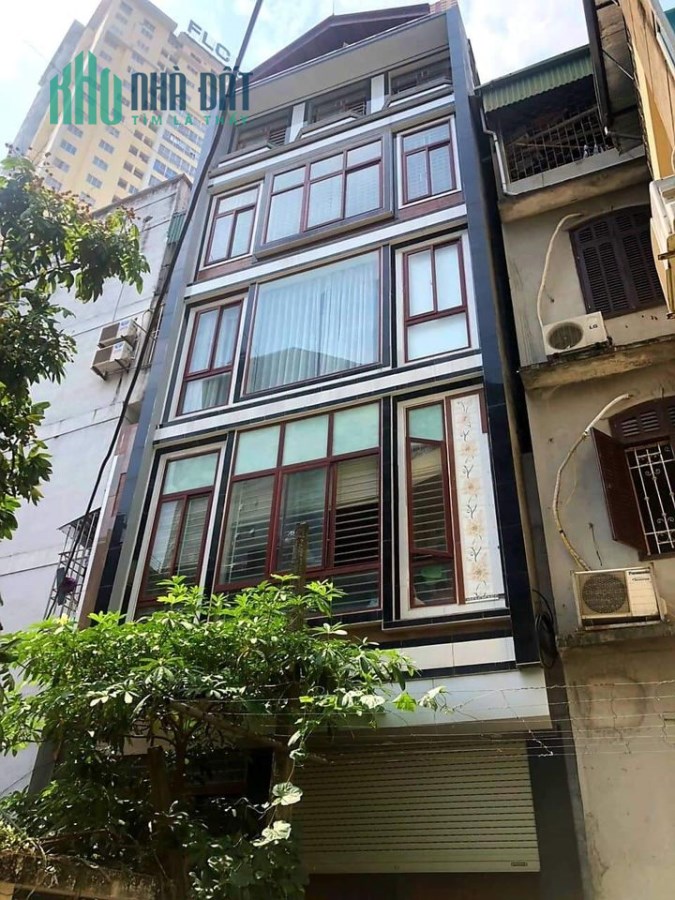 Bán nhà Ngọc Lâm,ô tô đỗ cửa,kinh doanh,70m,5 tầng,mt 10m,giá 6,18 tỷ.Lh:0989126619.