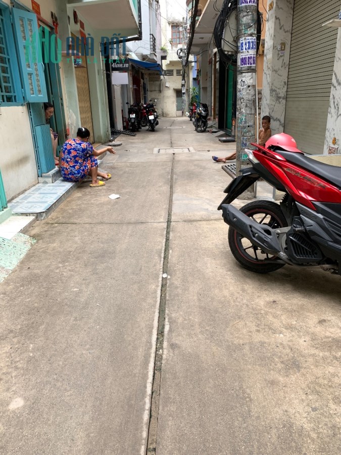 Chính chủ cần tiền bán gấp trong tuần 2MT hẻm trước sau 4m Xóm Đất P8 Q11 Giá 6 tỷ 4