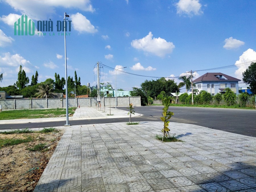 Đất đẹp mặt tiền 82m2 bao công chứng sang tên