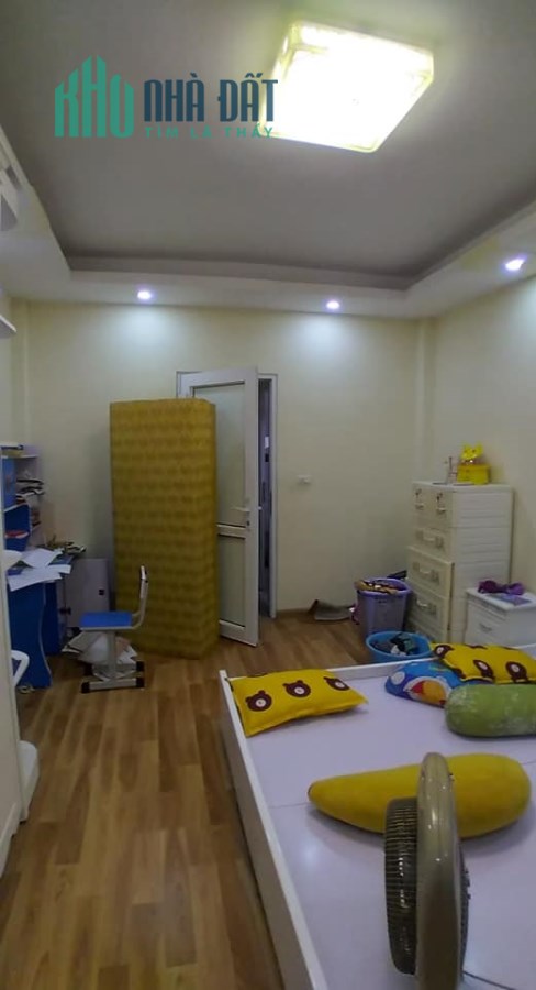 Bán nhà Phố Vọng Cầu Giấy 58M x 6T giá 8.2 tỷ 0392899109