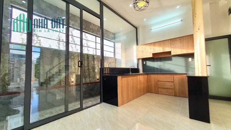 Nhà đẹp, hẻm rộng, 40m2, Pastuer, Quận 3, 4,5 tỷ, 4 tầng sẵn ở, giá đầu tư