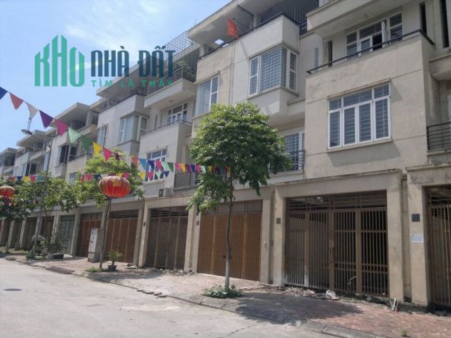 Liền kề KĐT Thanh Hà vị trí đẹp, không lỗi lầm. Giá siêu rẻ,đầu tư. Gốc 13tr/m2. Chênh cực thấp.