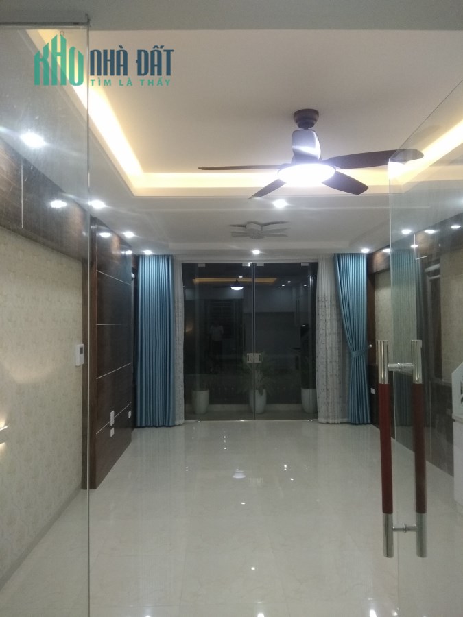 🔥🔥🔥Trung Kính CỰC HIẾM-PHÂN LÔ-50m2-7T Thang Máy- MT 4.1m KD-GARA Ô TÔ giá 11.8 tỷ