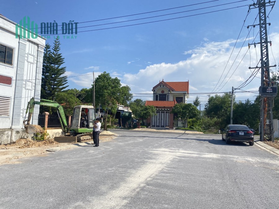 Nhà phố , biệt thự nghĩ dưỡng - Đô thị khép kín ven biển