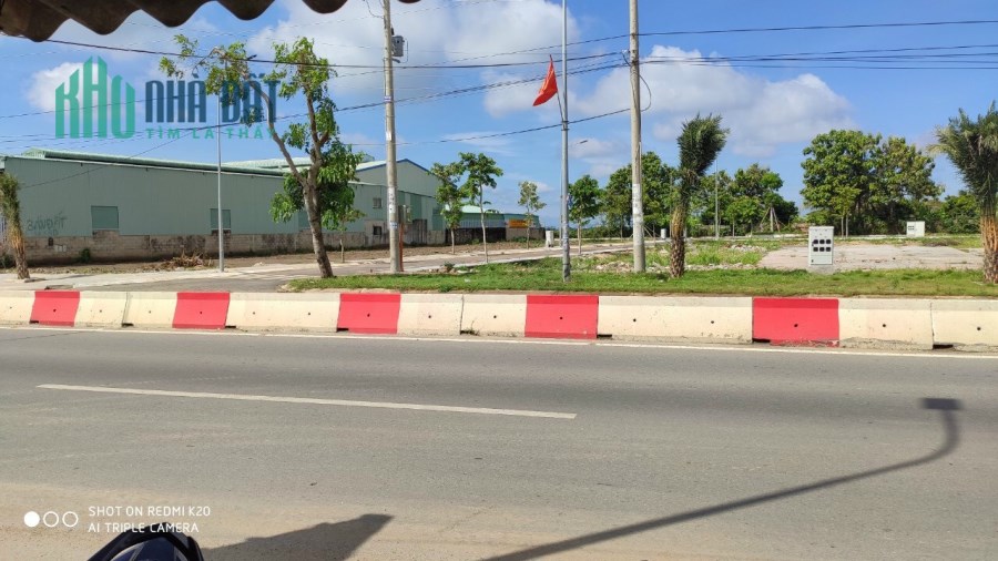 Cần bán lô đất mặt tiền đắc địa ngay Tỉnh Lộ 44A, giá cả hợp lý, vị trí địa lý vô cùng thuận lợi