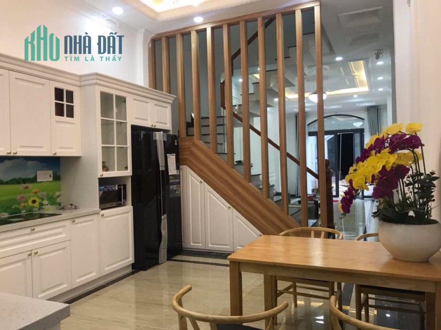 Bán nhà hẻm xe hơi Âu Cơ Q.Tân Bình DT: 5 x 13.5, Chỉ 5 tỷ5.