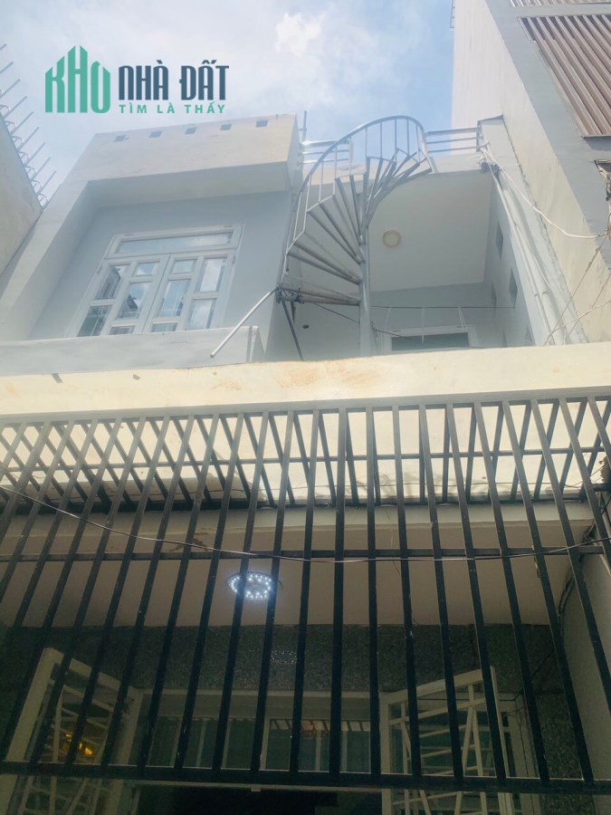 Chính chủ bán gấp hẻm 3m 43C cao Văn Ngọc P. Phú Trung Q. Tân Phú HH 1%