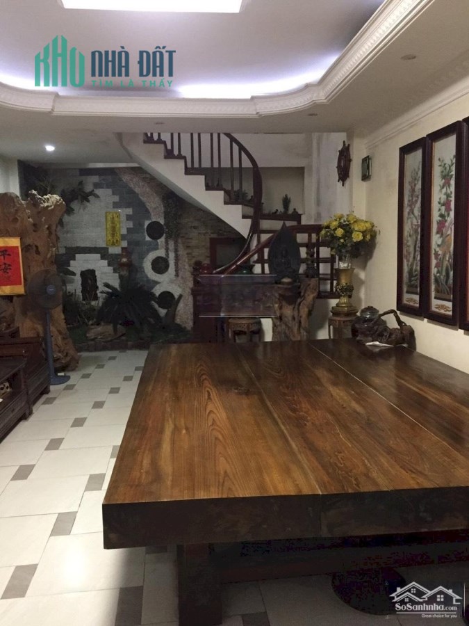 Bán nhà mặt ngõ 143 phố Trung Kính, Cầu Giấy dt 55 m2 x 4 t mt 5 m ngõ 6 m giá 12,6 tỷ