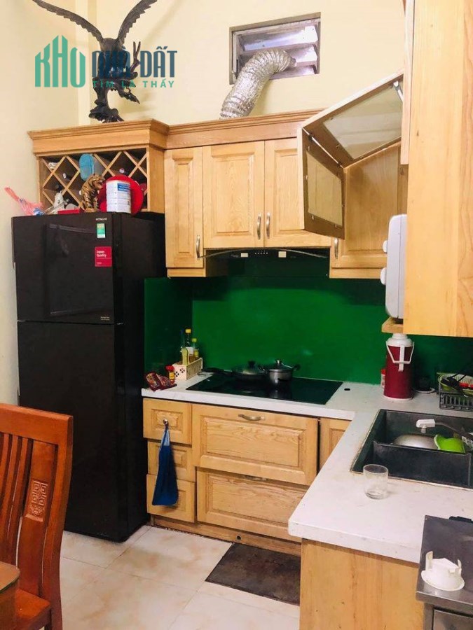 Nhỉnh 3 Tỷ! Nhà 4 Tầng Khương Đình, Thanh Xuân, 42m2, Ba Gác Đỗ Cửa,0378671294