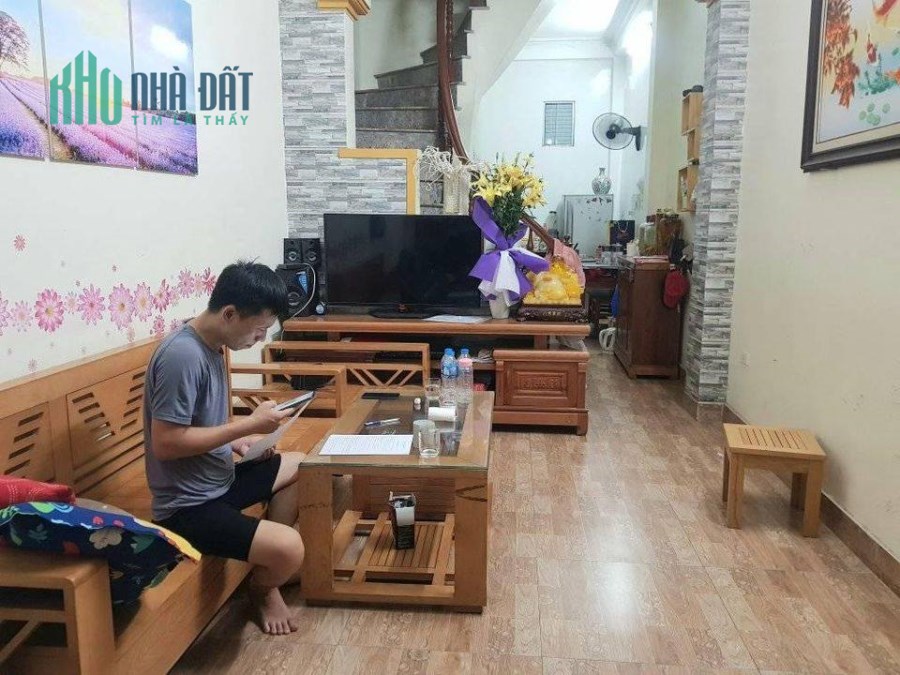 SIÊU HOT HỒNG MAI, HAI BÀ TRƯNG, 30m2 x 4T, CHỈ 2 TỶ 9, LH 0934626456.
