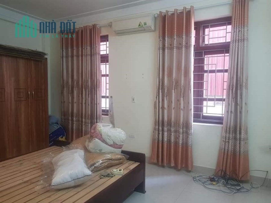 BÁN GẤP GIẢI PHÓNG, HAI BÀ TRƯNG, 39m2 x 4T, MT 5.2m, CHỈ 3 TỶ 9, LH 0934626456.