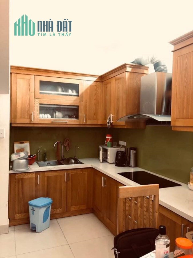 Bán nhà Tân Mai, hoàng mai, nội thất xịn, 30m, giá 2.18 tỷ.