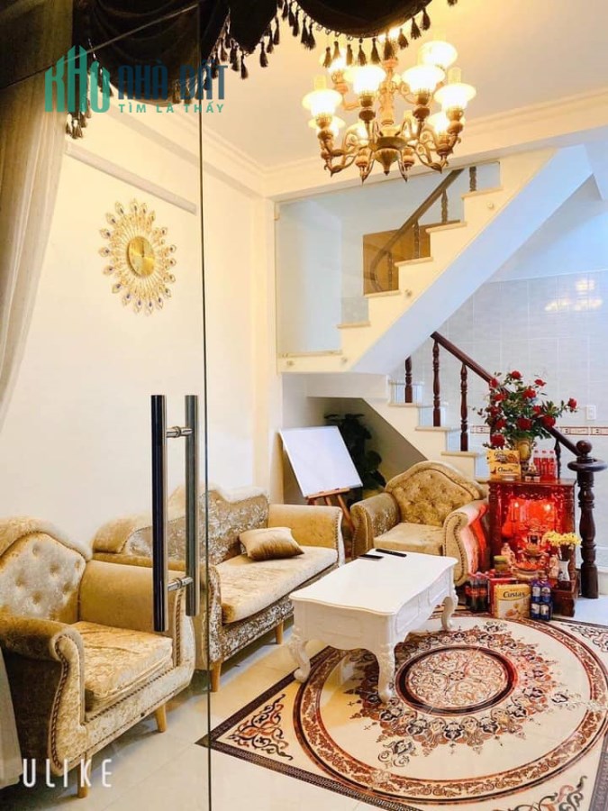 Nhà đẹp ở ngay 4 tầng HXH, Hai Bà Trưng, 8 tỉ