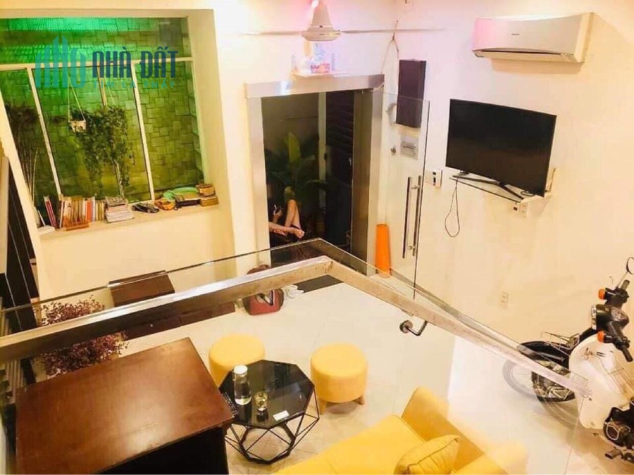 Căn duy nhất HXH 7 chỗ quay đầu, Tân Sơn Nhì, Tân Phú, 140m2, 8,5 tỷ
