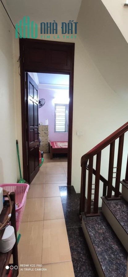 Nhà dân tự xây ở Hà Trì, Hà Đông, HN. Nhà 3 tầng 33m2, giá chỉ 1,85 tỷ có thương lượng.