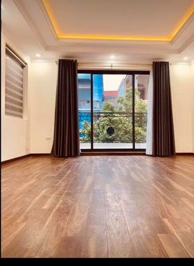 Chuẩnmực kinh doanh, lô góc mặt đường Bưởi, 55m2x4.5t thang máy, chỉ 10.5 tỷ TL