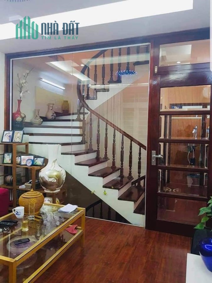 Bán nhà phố Cầu Đất,kinh doanh,ô tô đỗ cửa,52m,5 tầng,giá 5,9 tỷ.Lh:0989126619.