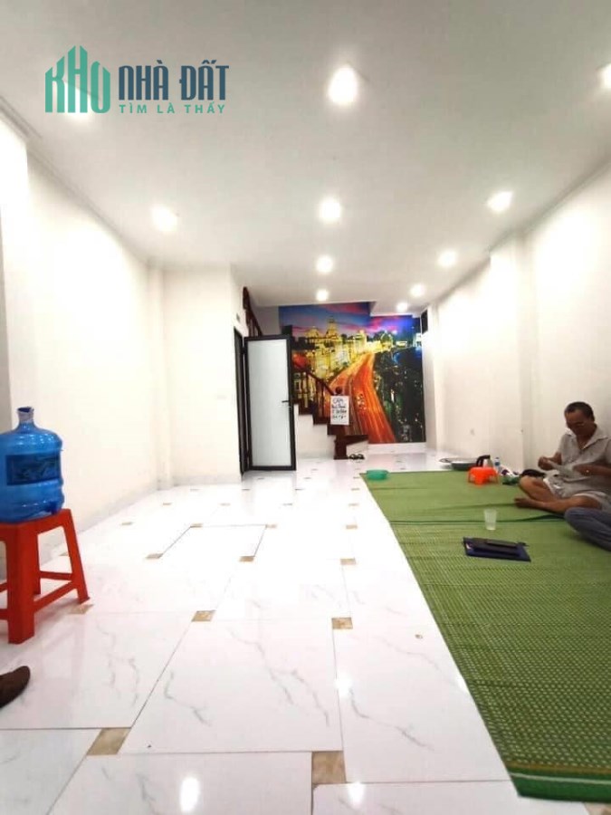 Siêu hiếm ! Giáp Bát - 4 NGỦ - NGÕ 4M - 5 TẦNG SIÊU ĐẸP - 2.85 TỶ