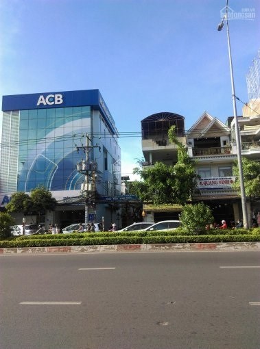 Mặt tiền bề thế ngang 10m cộng hòa  thu nhập USD giá chỉ 52 tỷ