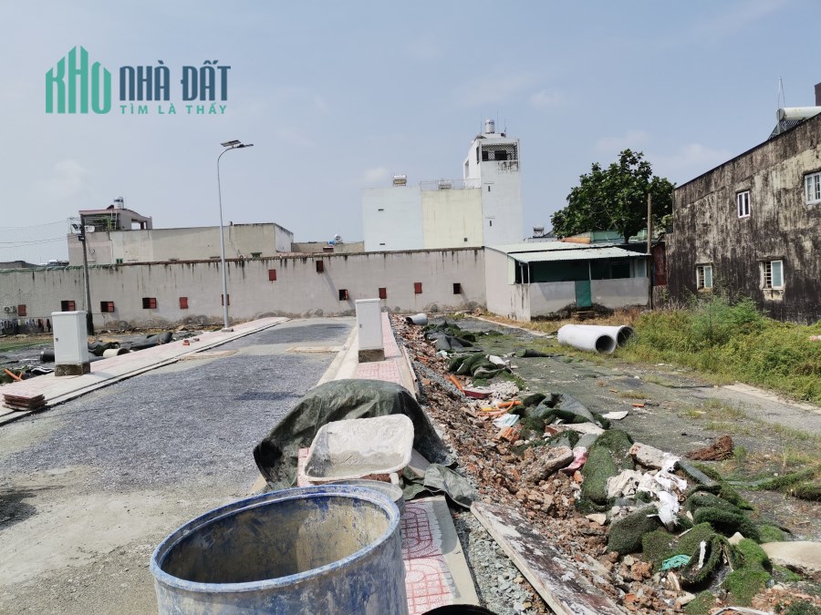 Kẹt tiền trả nợ bán gấp lô đất ngay đường Liên Khu 5-6 dân cư ở đông đúc.
