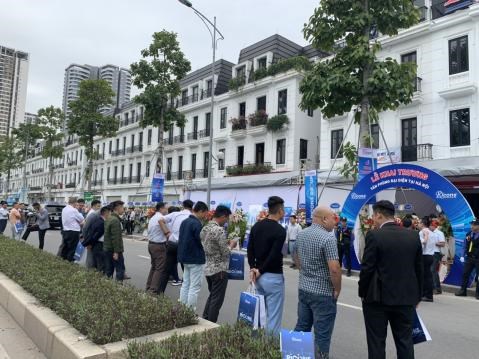 Bán Shophouse  Embassy Garden Tây Hồ Tây Mặt Đường 60m Rất Ít Người Bán Lại Giá Tốt Cho Nhà Đầu Tư