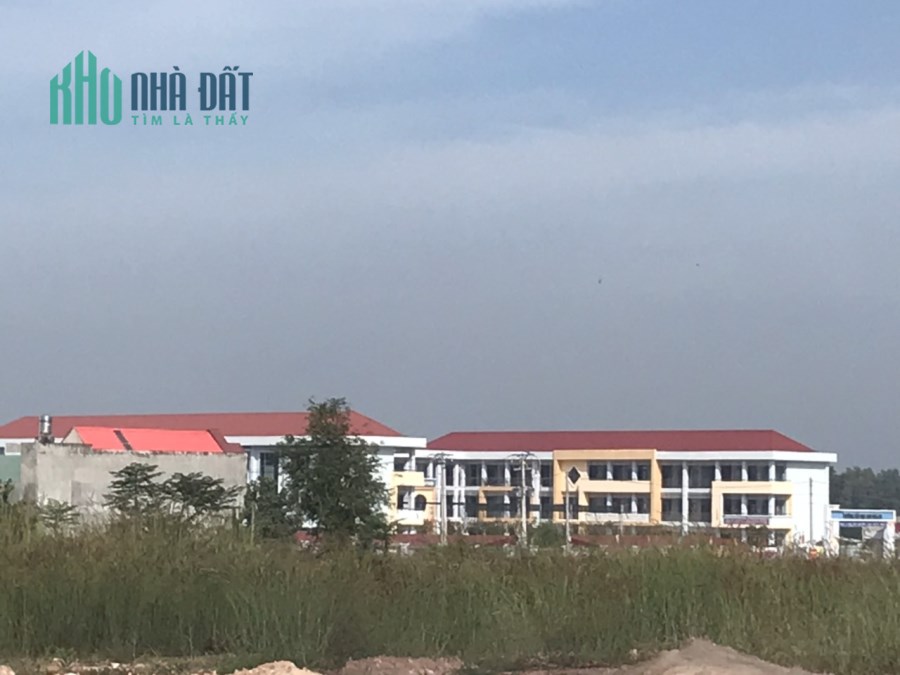 Bán lô đất đẹp 2 mặt tiền, diện tích 2,767.2m2 thuộc khu dân cư Thạch Phú, Vĩnh Cửu, Đồng Nai.