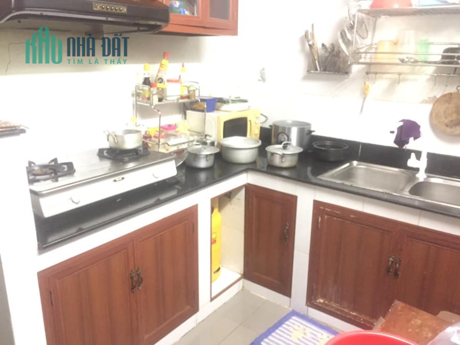 Nhà bán mặt tiền thụt đường Lê Trọng Tấn, quận Tân Phú , 3 tầng, nở hậu chỉ 2,7 tỷ.TL