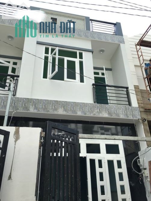 Tân Bình - Sát Quận 11 - Bán nhà 5.5 tỷ xe hơi vào nhà, đường Âu Cơ Phường 10 Tân Bình