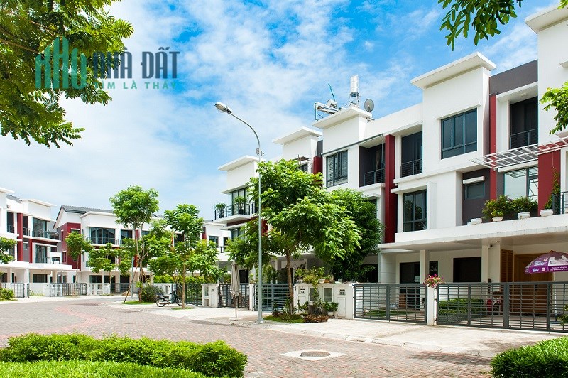 Chính chủ bán gấp liền kề B1.1 đường 25m KĐT Thanh Hà. Hàng hiếm. Giá đầu tư. LH ngay 0355150964