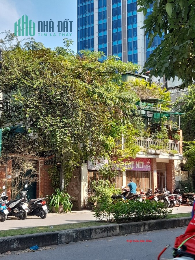 Bán nhà phố Nguyễn Chí Thanh Ba Đình 200m MT 10m hai mặt thoáng kinh doanh VIP.