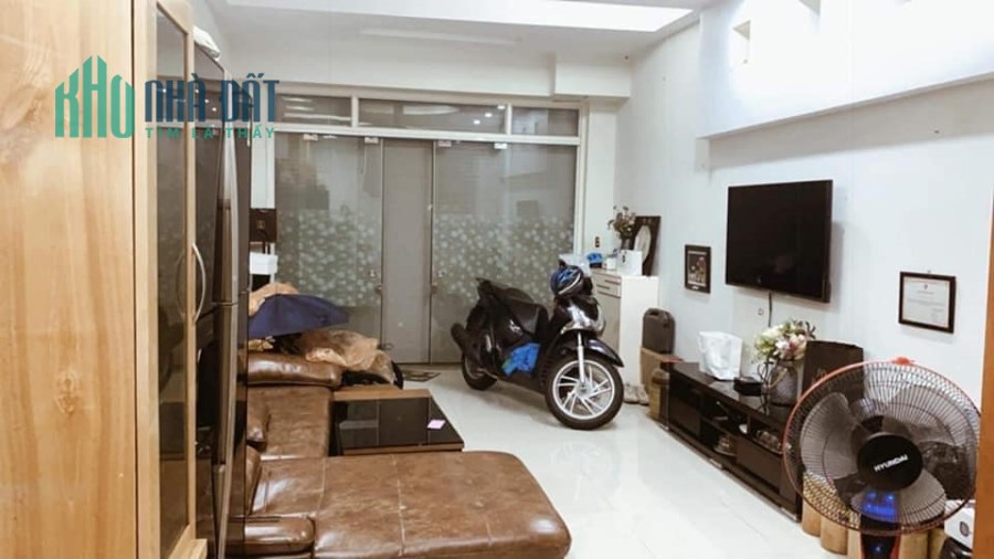 nhà Nguyễn Trãi 45mx 5 tầng 4.5tỷ Thanh Xuân, lô góc, ngõ nông, gần Ngã tư sở