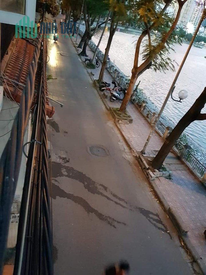 Bán nhà view hồ Hoàng Cầu căn duy nhất giá: 12.8 tỷ