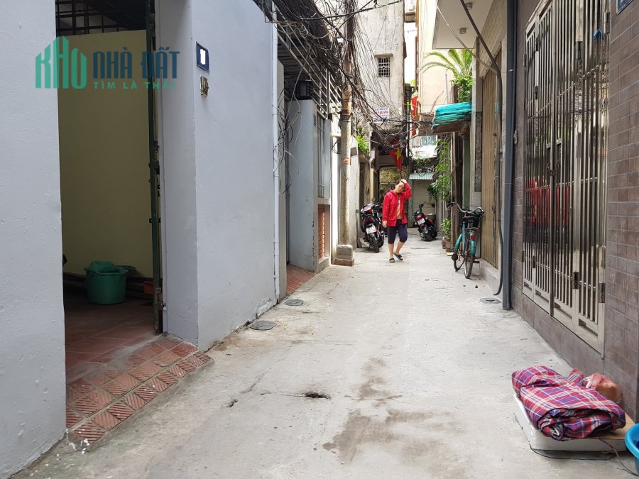 Bán nhà phố Hồng Mai,khu vực trung tâm,66m,4 tầng,giá 4,9 tỷ.Lh:0989126619.