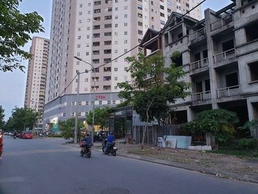 Bán nhà LK tiện KD,2 ô tô đỗ cửa tại Thạch Bàn,Long Biên rộng 92m2 nhỉnh 6 tỷ.