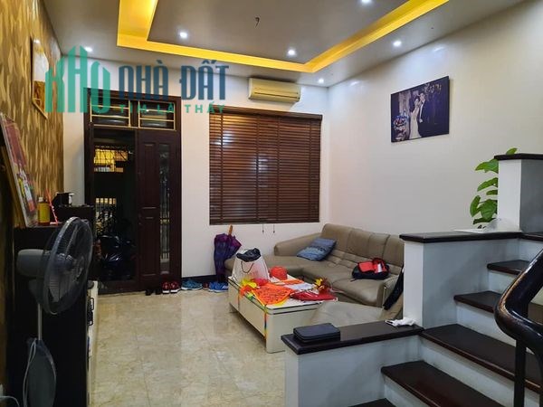 BÁN NHÀ LÔ GÓC XUÂN ĐỈNH 2 MẶT THOÁNG, OTO VÀO NHÀ, 63m2 5 tầng, 4.6m MT, CHỈ CÓ 4.5 TỶ.
