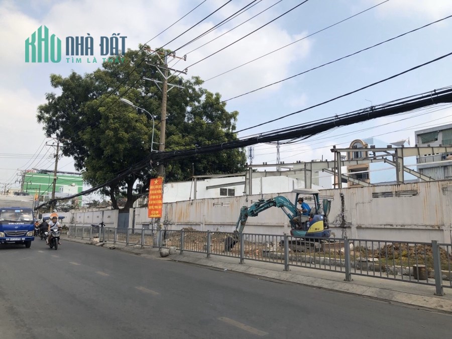 Bán đất mặt tiền 258 Dương Quảng Hàm, P.5, Gò Vấp