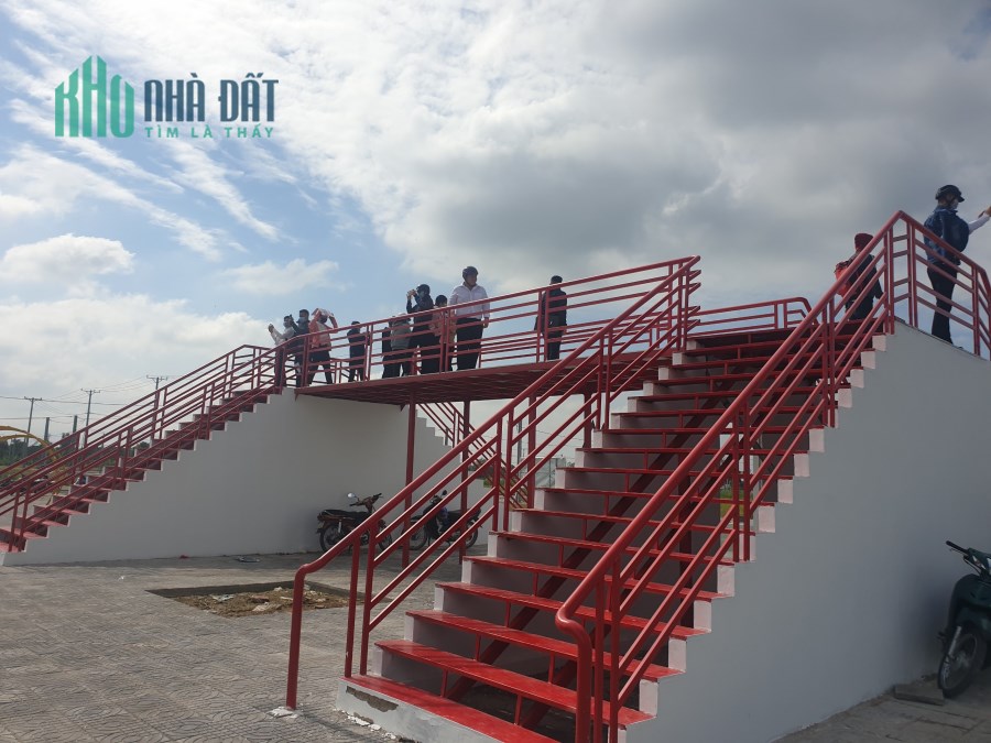 400 triệu nhận ngay nền