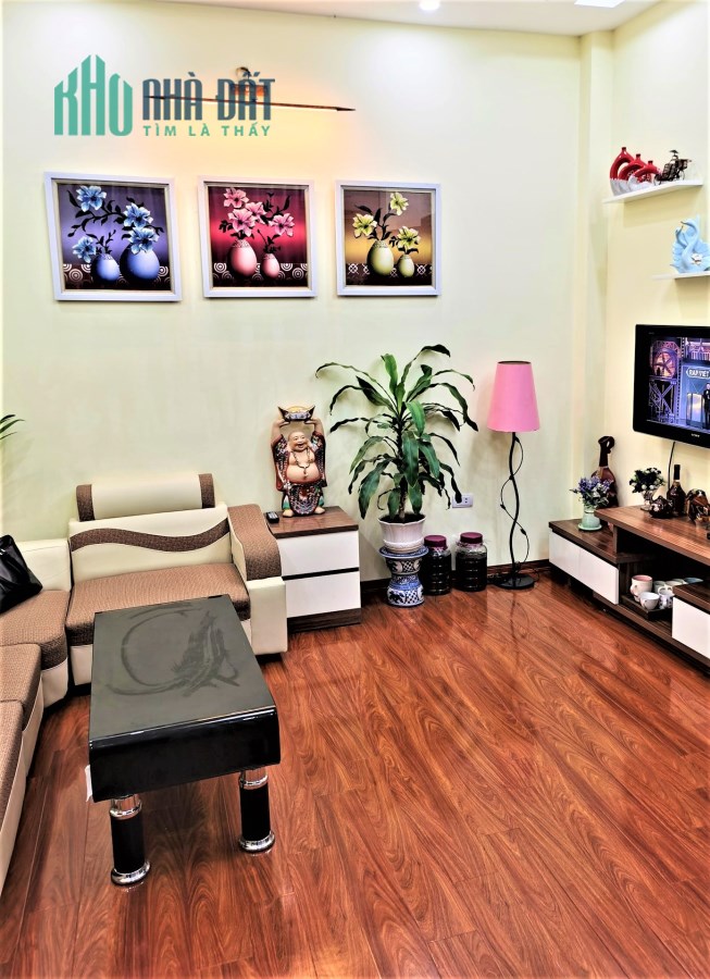 Bán nhà ngõ 262 Nguyễn Trãi, Thanh Xuân. DT 58m2*4T; giá 3,93 tỷ