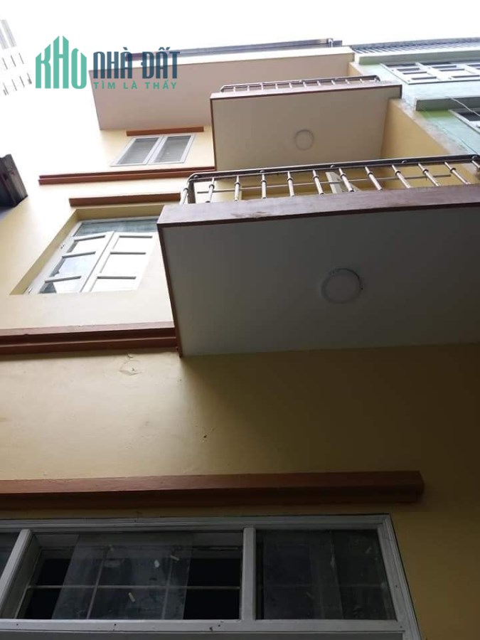 Bán nhà riêng phố Giáp Nhị, Hoàng Mai 41 m2, 4 tầng, 3.46 tỷ.