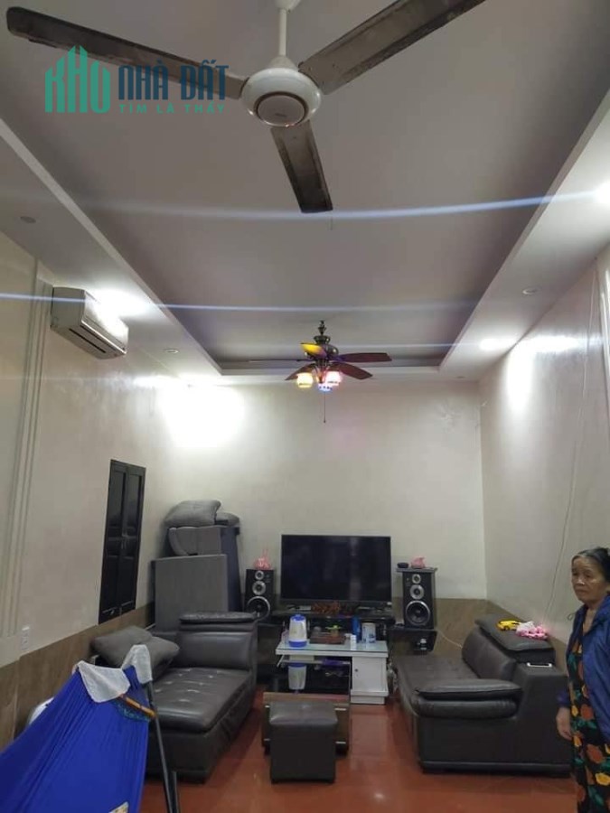 VIỆT HƯNG-LB-50tr/m-MẶT TIỀN RỘNG-CÁCH 50M RA Ô TÔ-NHIỀU TIỆN ÍCH-ĐẦU TƯ-BÁN 2 NHÀ