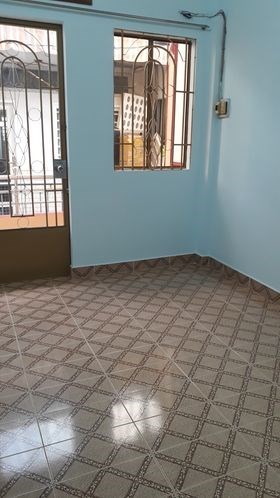 NHÀ NHỎ ĐẸP VÀO Ở NGAY CÁCH MẶT TIỀN CHỈ 1 CĂNGiá 2 tỷ8